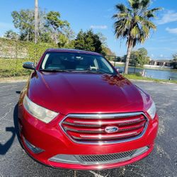 2013 Ford Taurus
