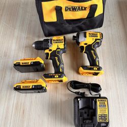 📌DEWALT ATOMIC 20-Volt MAX Lithium-Ion Cordless Combo Kit (2-Tool) with (2) 2.0Ah Batteries, Charger and Bag) PRECIO FIRME👉$160 