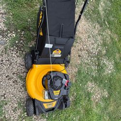 DEWALT 21 in. 150cc Briggs and Stratton 625ex Engine Rear Wheel Drive 2-in-1 Gas Self Propelled Walk