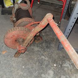 Beebe Manual 2 Ton Winch- Trade Or Cash