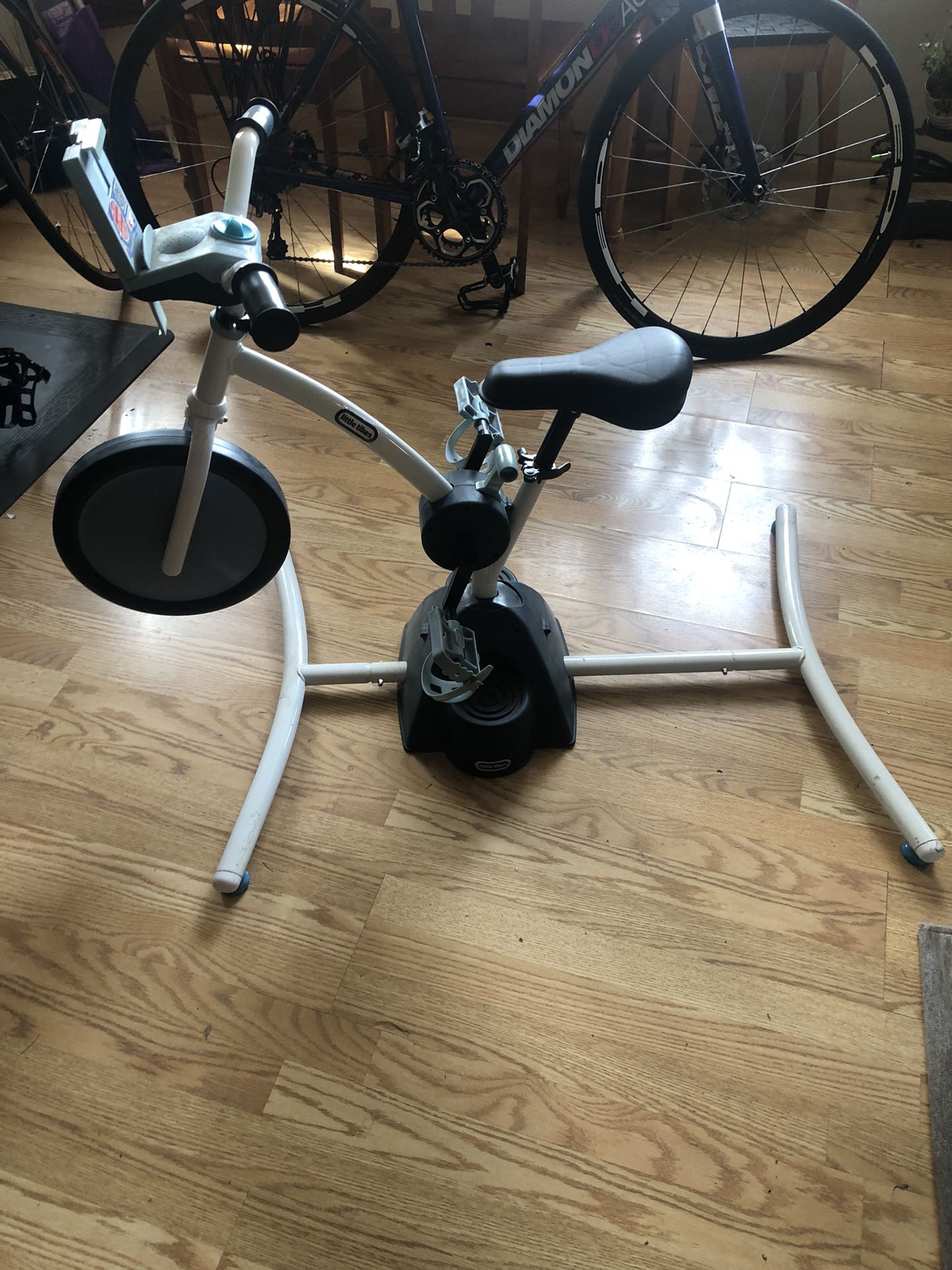 Little Tikes Pelican Bike