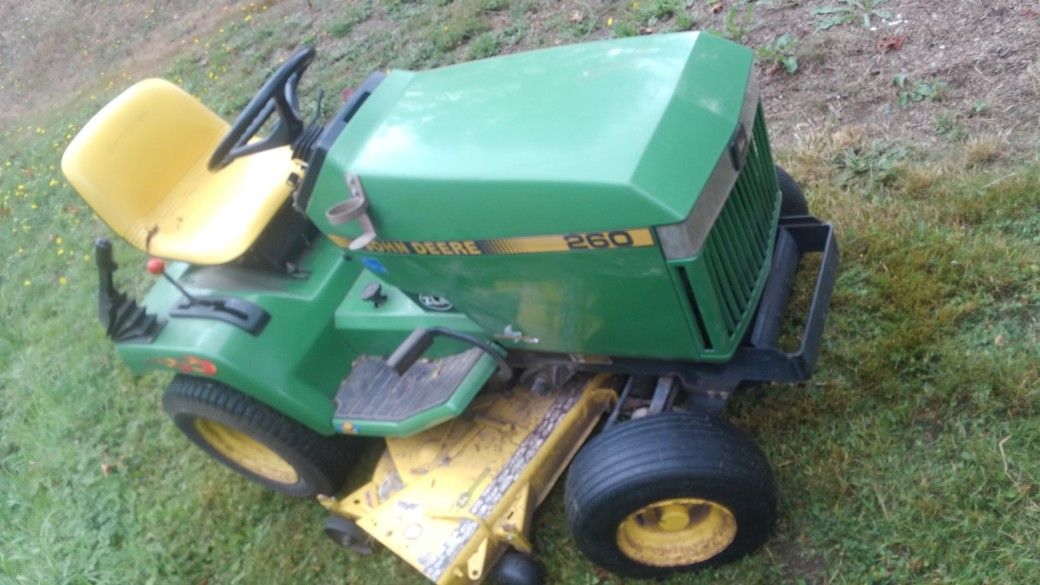 John Deere 260 lawn tractor for Sale in Marysville, WA OfferUp