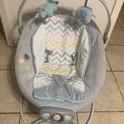 Baby Automatic Bouncer