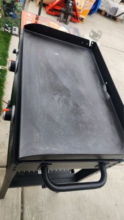 USED/USADO Blackstone 28’ 2 burner Griddle