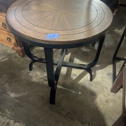 Nice Accent Table