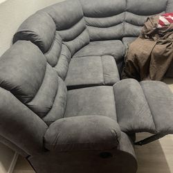 Reclining 2 Piece Couch 