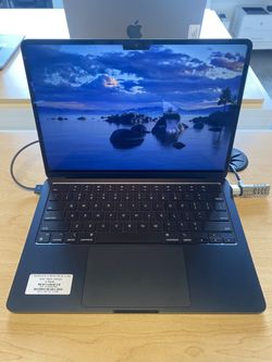 13” MacBook Air – 3.49GHz M2 16GB / 256GB (Midnight)