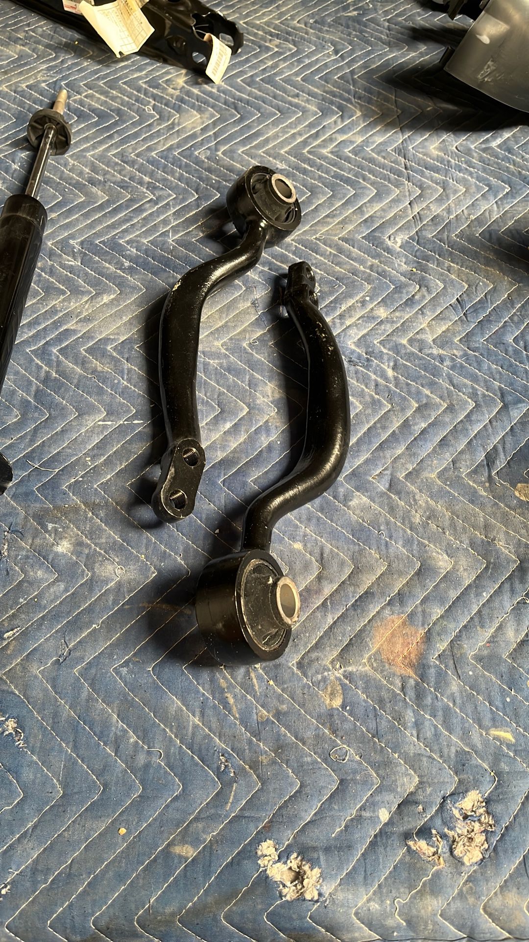 2001-2005 Lexus IS300 Control Arms Right And Left