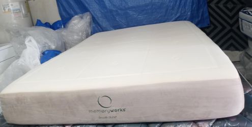 Queen Size Mattress (Colchón Queen Size)