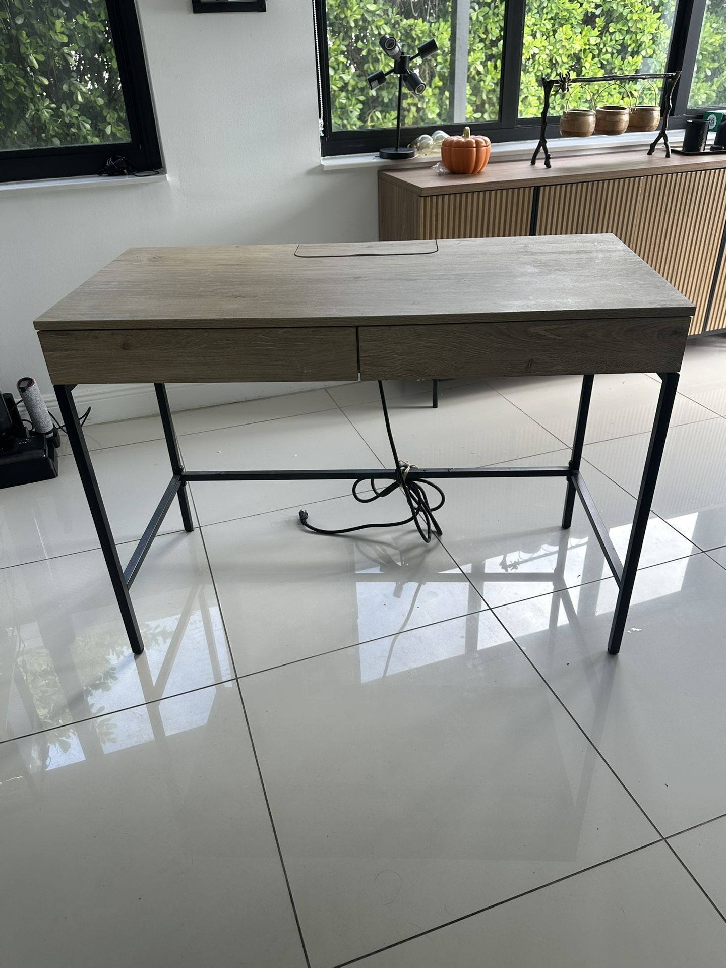 Office desk