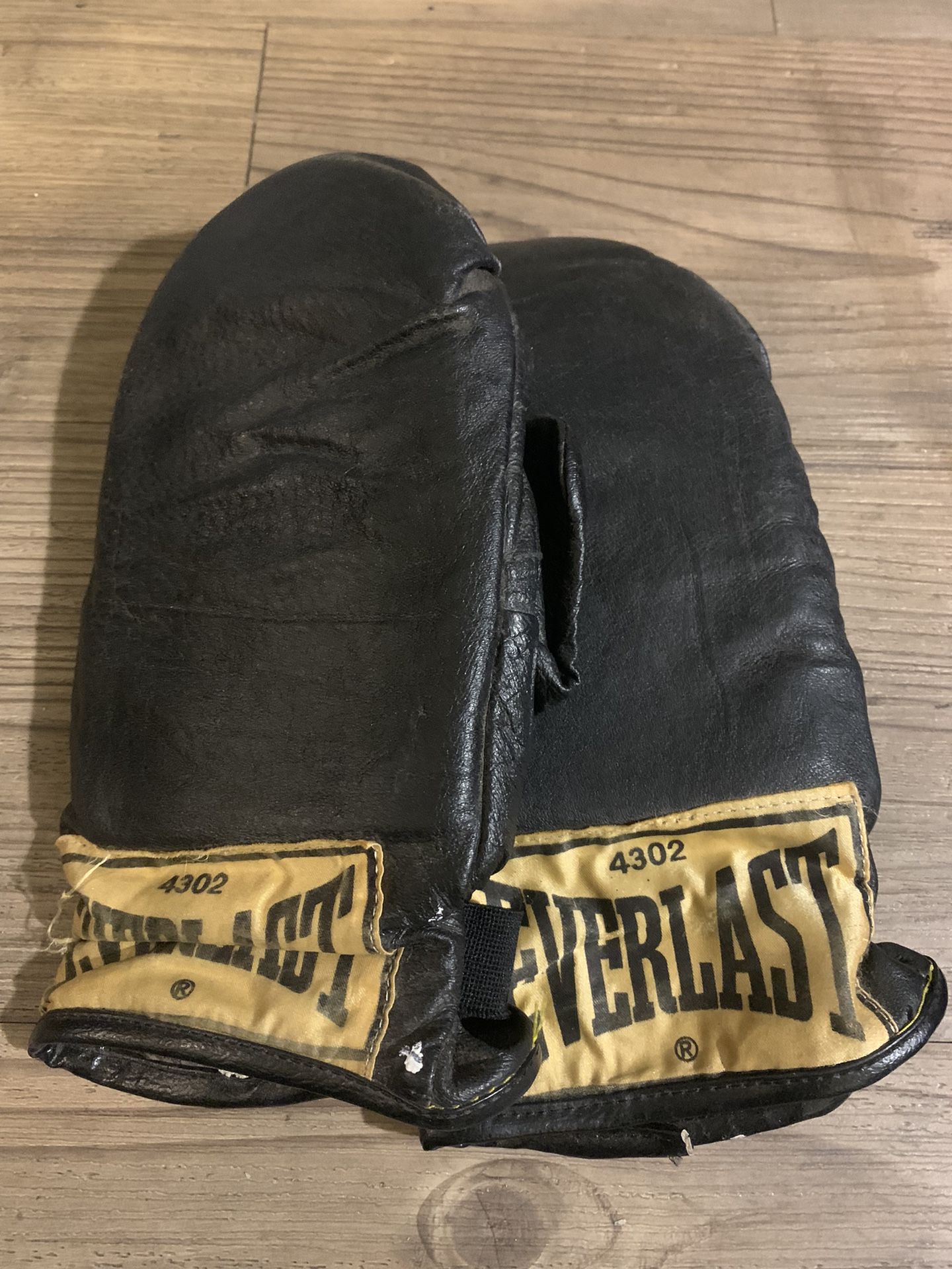 Everlast and Harbinger Boxing Sparing Grappling Bag Gloves