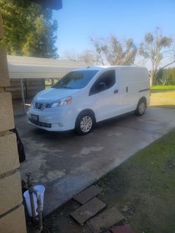 Vendo esta  nissan 2014
