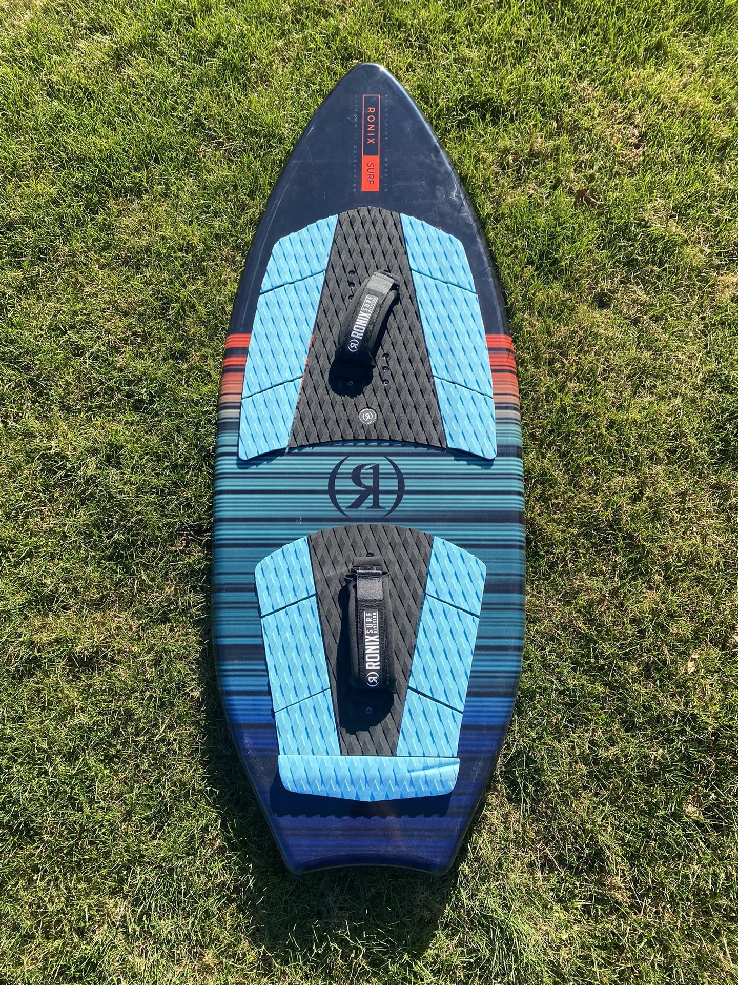 Ronix Bright side Wakesurf Board for Sale in Bonney Lake, WA OfferUp