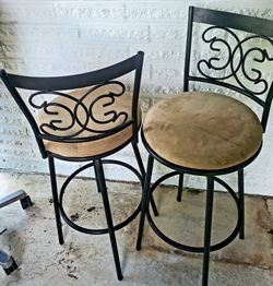 Set of 2  High Swivel 30 Inches Counter or Bar Stool