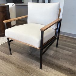 Lounge Chair Clean Esthetic 