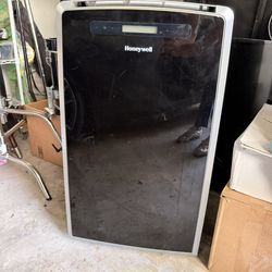 Honeywell Portable AC Unit (Works Great)