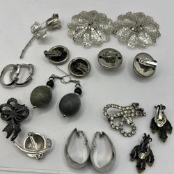 Vintage set Of Jewerly, some brended. Silver Colored. Price for all set.