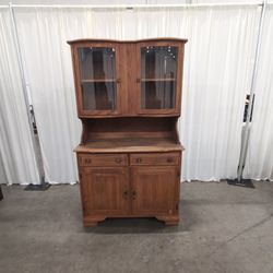 Traditional Oak Wood China Cabinet with Glass Doors