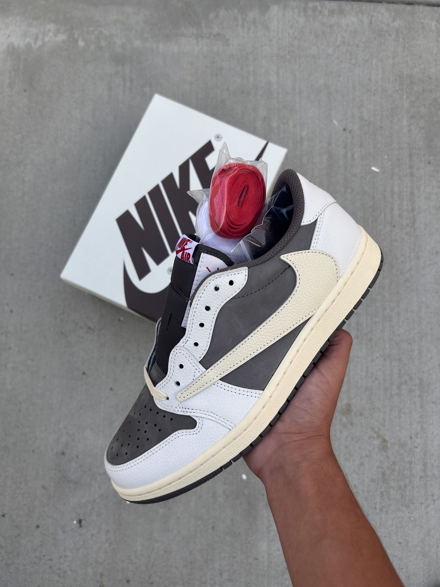 Travis Scott Reverse Mocha