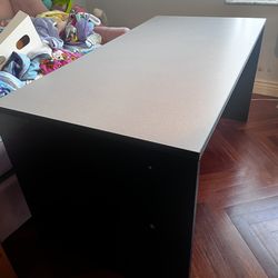 Black and Grey Desk