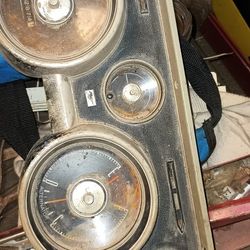 13
Vintage Original OEM 1968 Ford Mustang Instrument Cluster Dash Console