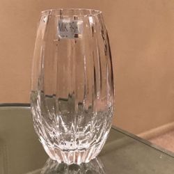 Beautiful New With Tag Thick Cut Crystal Glass 6” Small Mikasa Flower Vase Home Decor