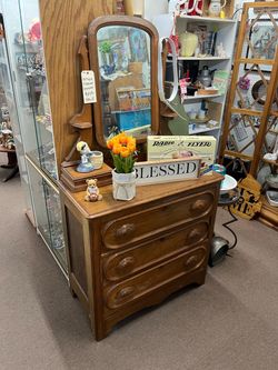 Antique 3 Drawer Dresser