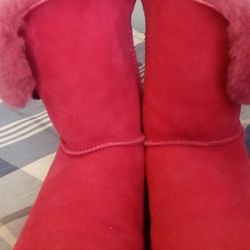 Ugg