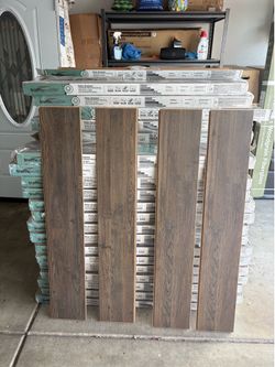 ❗️$18 off per case❗️Glover Grove Reclaimed Oak Water Resistant Laminate Wood Flooring