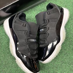JORDAN 11 SPACE JAM LOW SIZE 11