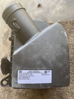 2019 GMC 6.2l OEM AIR INTAKE 