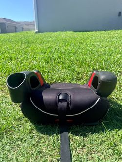 Graco Affix Booster Seat with Cup Holder