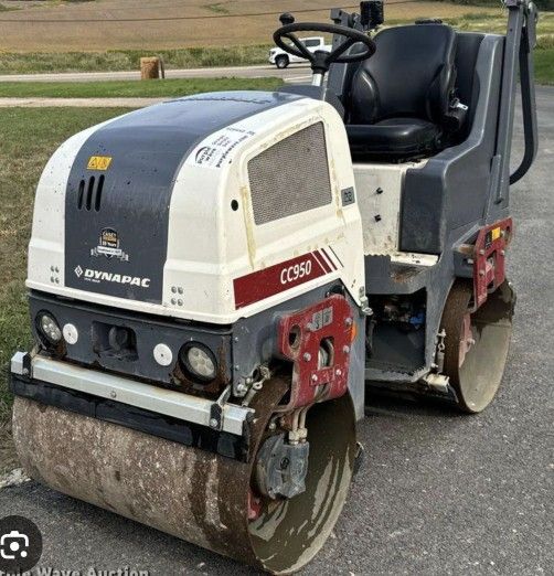 Dynapak Cc950 Asphalt Roller & Mini Excavator