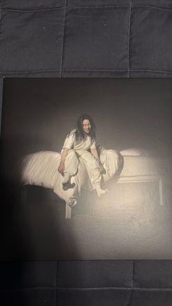 Billie vinyl (wwafawdwg?) (bad guy)