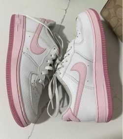Nike Air Jordan 1 Low Pink White Sneakers