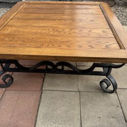 Solid Oak Center Coffee table 
