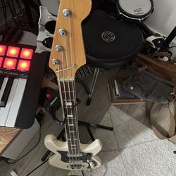 Japanese 60’s short scale bass