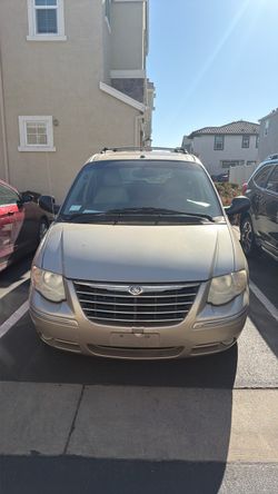 2006 Chrysler Town & Country