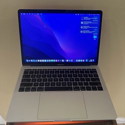 2017 Macbook Pro 13 Inch 2.3 i5 16GB 256GB storage charger included
