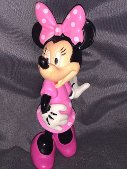 Disney Minnie Mouse fashion runway model figurine doll toy - Easter basket gift idea - cake topper 3.5”