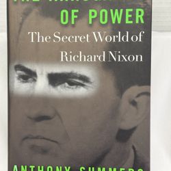 The Arrogance of Power: The Secret World of Richard Nixon - Summers A Hardcover
