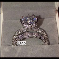 New 18k White Gold Wedding Ring Set 