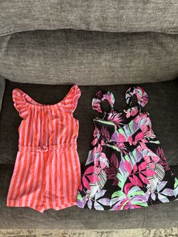 Baby girl outfits size 9-12 months