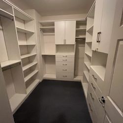 Custom Closets