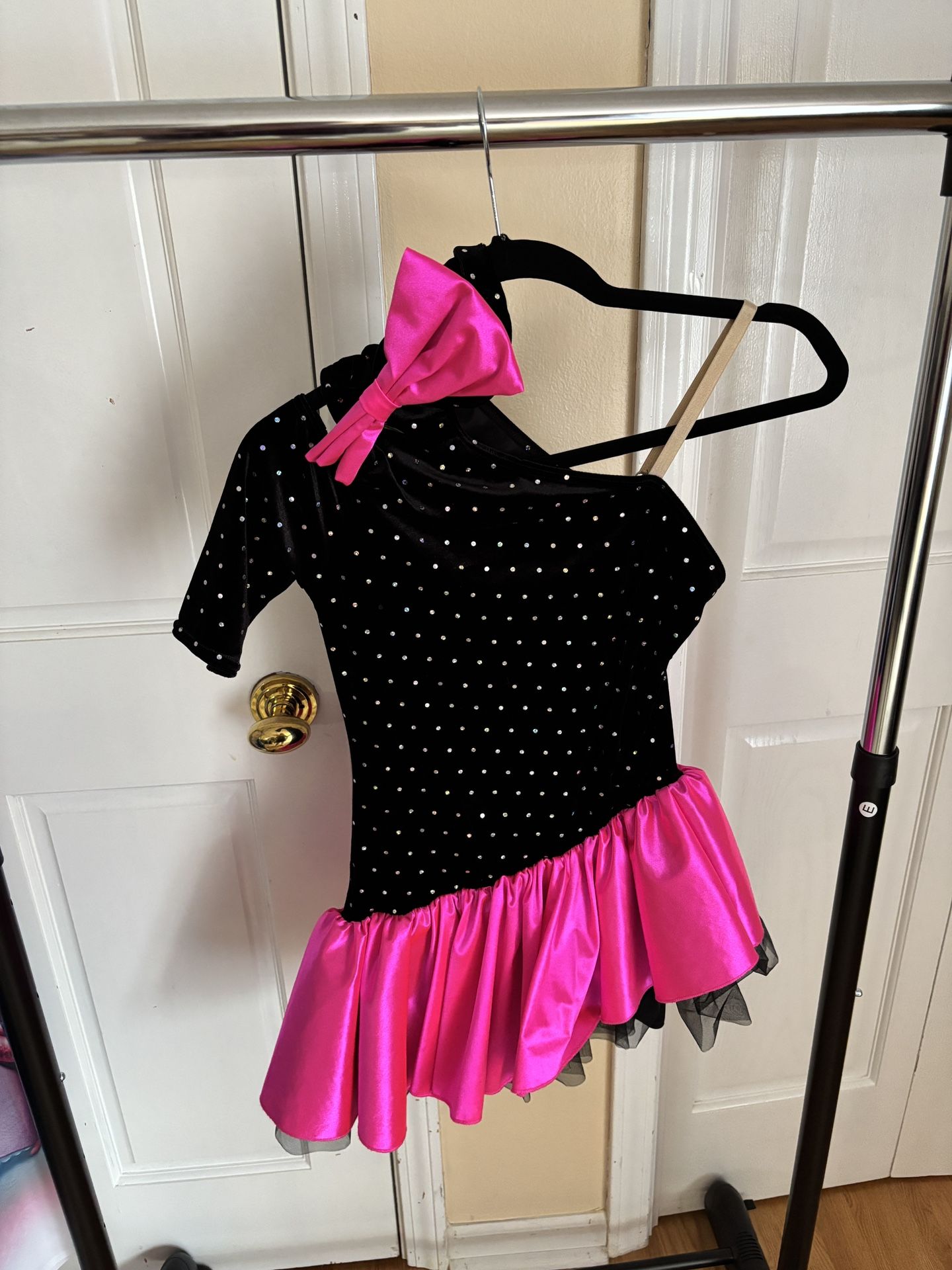 Dancing Performance Costume Size M 10 Kids Girls
