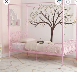Pink Canopy Bed