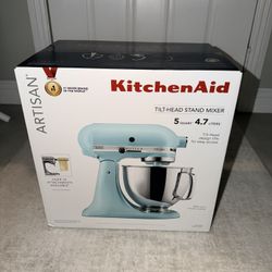 KitchenAid Artisan 5-Quart Stand Mixer Mineral Water