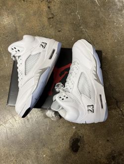 Jordan 5 Metallic White