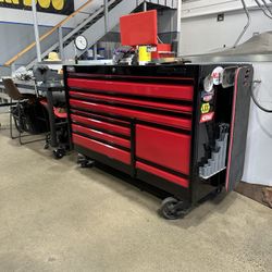 Snap On Epic 68” Tool Box W/ Power Drawer 