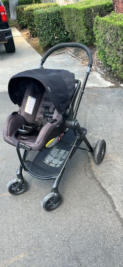 Evenflo Pivot Modular Travel System with LiteMax Seat